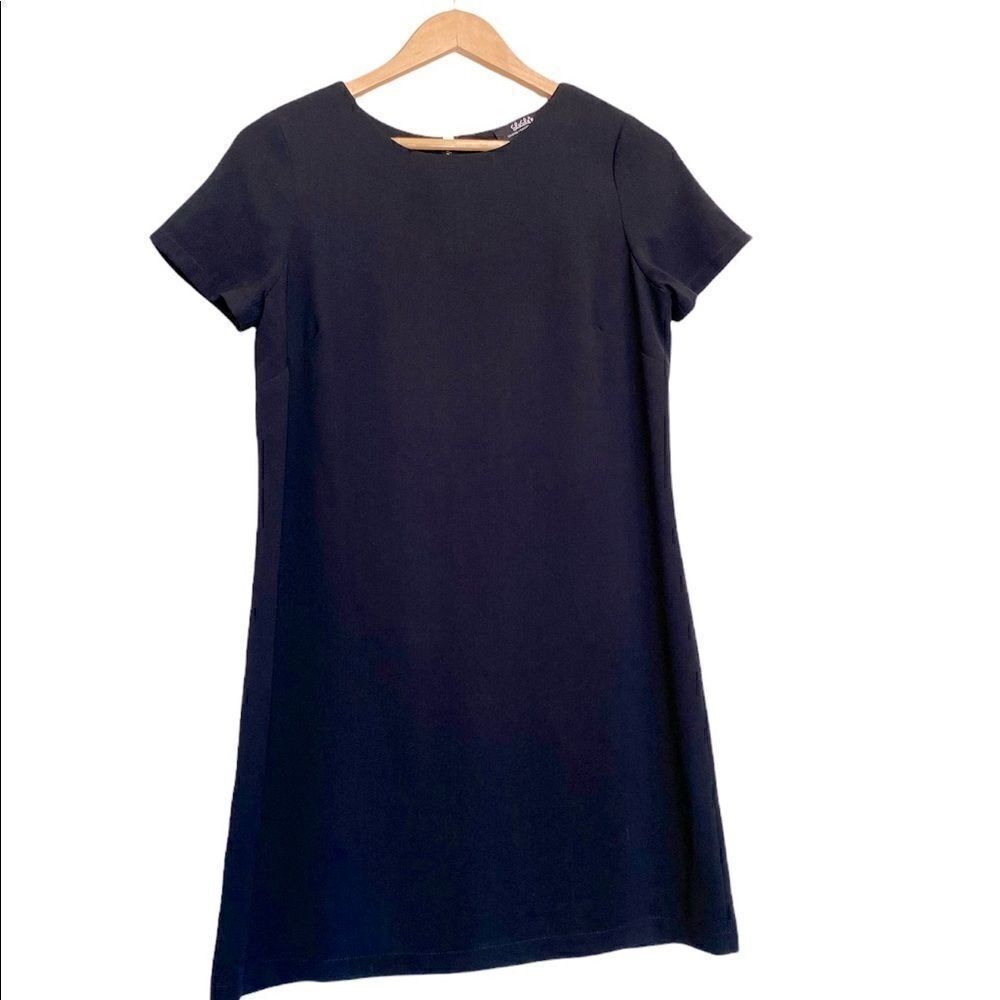 Lulu’s Black Shift Dress Exposed Back ZIP Mini Small